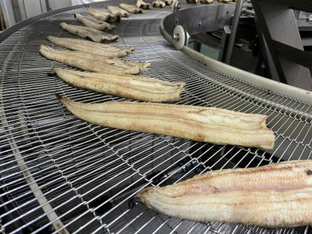 a15-533　【静岡自鰻】 静岡県産 うなぎ 蒲焼 肝吸付（一口）