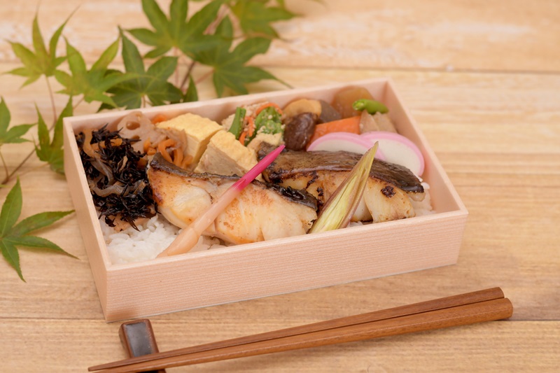 a10-1156　水産庁長官賞受賞  京都酒蔵  小分け 銀ダラの粕漬け 1切×4袋入