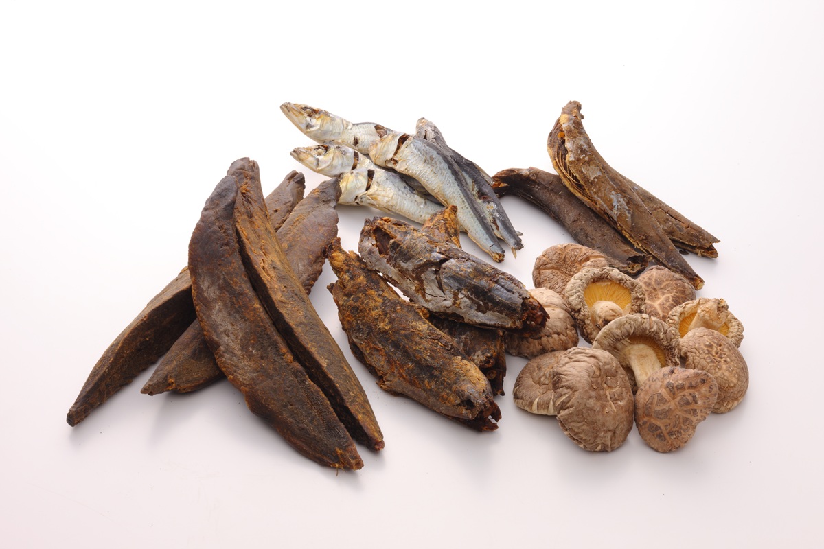 a20-444　定期便 毎日だし生活（和風だし6g×30包×3セット×2回）