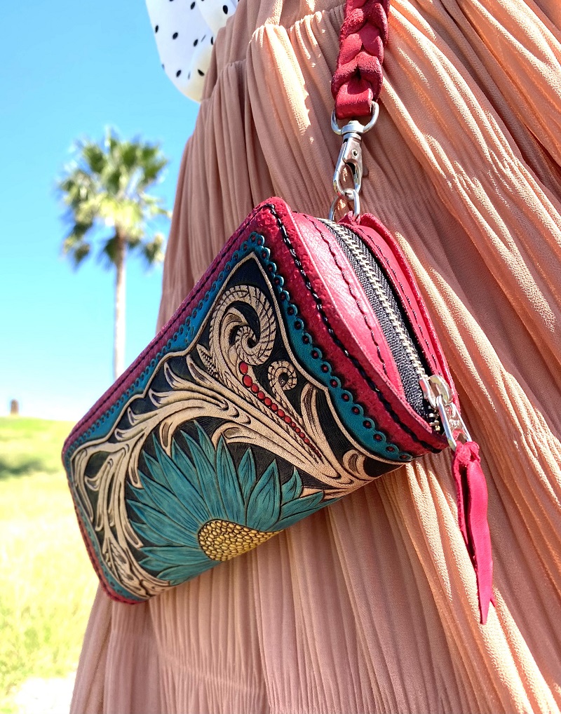 b220-001　ポシェットタイプ 長財布