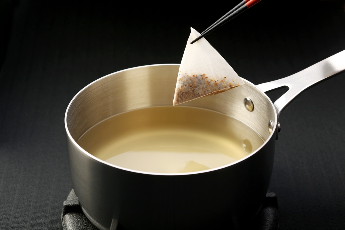 a20-444　定期便 毎日だし生活（和風だし6g×30包×3セット×2回）