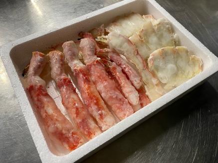 a50-132　ボイルたらばがに むき身 約1kg(ポーションカット)