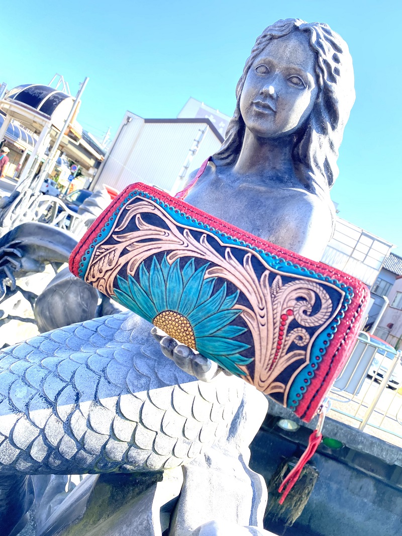 b220-001　ポシェットタイプ 長財布