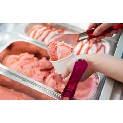 いちごてらすの本格ジェラート3種セット(いちご・いちごミルク・ジャージーミルク　各2カップ)【配送不可地域：離島・北海道・沖縄県・四国・九州】