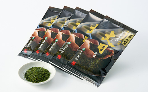 ダブル受賞!日本茶AWARD審査員奨励賞・仕上技術競技会最高金賞! 茶審査技術八段監修!深蒸し掛川茶【配送不可地域：離島・沖縄県】