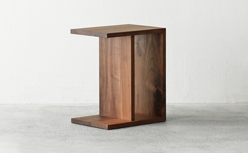 サイドテーブル tome kaku ウォールナット材 W41×D30×H50cm コの字 多目的 便利 テーブル 木 木材 秋山木工 家具 インテリア シンプル ナチュラル おしゃれ 国産 静岡県 藤枝市