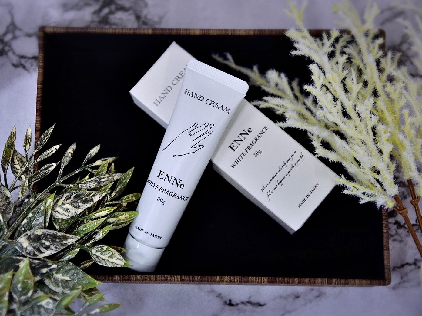 ハンドクリーム ENNe 4本セット WHITE FRAGRANCE ホワイトフレグランス THE ROSE ローズ LEMON BOUQUET レモンブーケ FRUITS COCKTAIL フルーツカクテル の香り 美容 ハンドケア サロン 保湿 しっとり ベタつかない 乾燥 国産 ギフト プレゼント 贈答用 静岡県 藤枝市