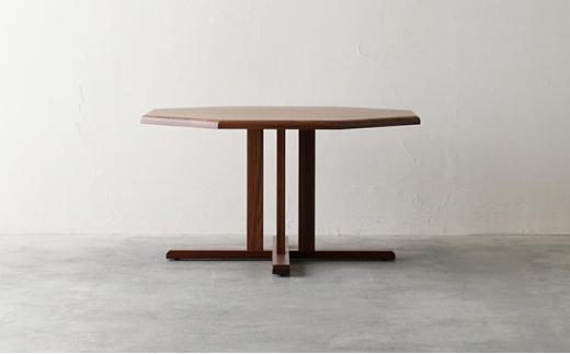 秋山木工 ダイニングテーブル ウォールナット材 W130×D130×H71.5cm 無垢 インテリア 家具 木製 リビング おしゃれ 国産 ウォルナット いす PT0017-000032