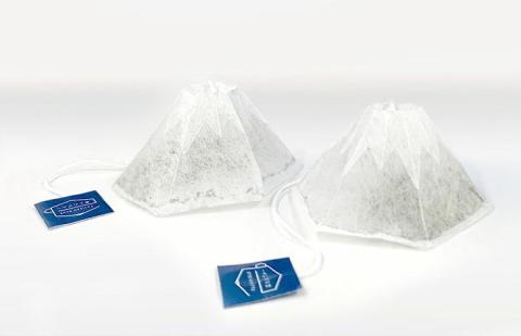 【イヤリング × 3点】御殿場支え愛スペシャルセットーブルーティー4セット・桜彩SAYAてまり（バッグチャーム２つとイヤリング3つ）