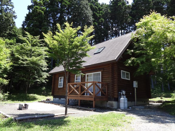 乙女森林公園第２キャンプ場宿泊券（コテージＣ：８名タイプ）