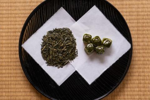 御茶飴（おちゃめ）