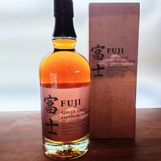 銀明師（純米）・シングルグレーンジャパニーズウイスキー富士セット ◇【お酒　日本酒　アルコール　キリン　ウイスキー　国産】