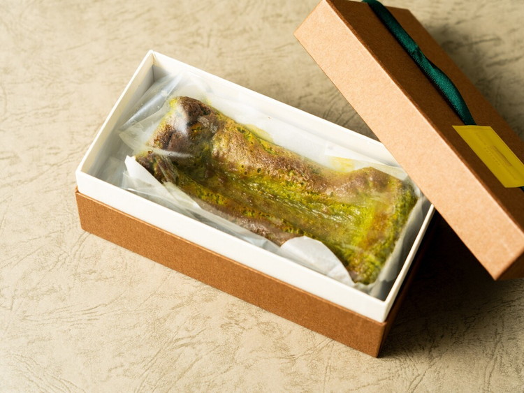 御殿場産深蒸し茶のテリーヌ ※離島への配送不可