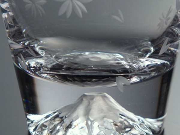 富士山ロックグラス　桜切子　桜風呂敷包み