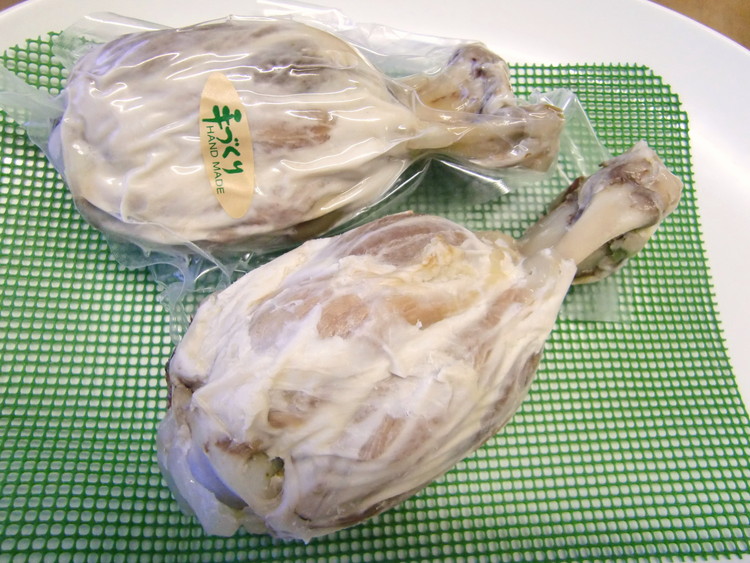 骨付き豚肉セット 豚スペアリブ（200g×3本）むし豚（150g）骨付きベーコン（200g）|骨付豚 豚 お肉 肉 スペアリブ ベーコン 柔らかい おつまみ グルメ 惣菜
