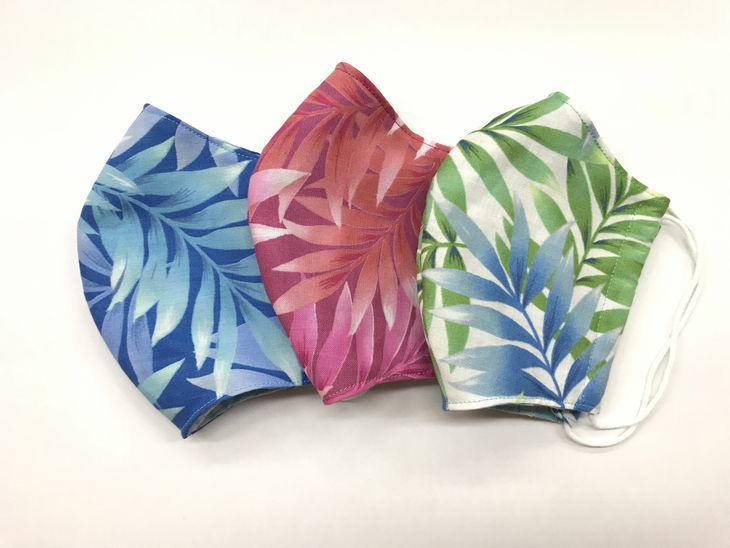 キャシー中島のキルトキット　ウルのタペストリーとマスクキット(3個）セット