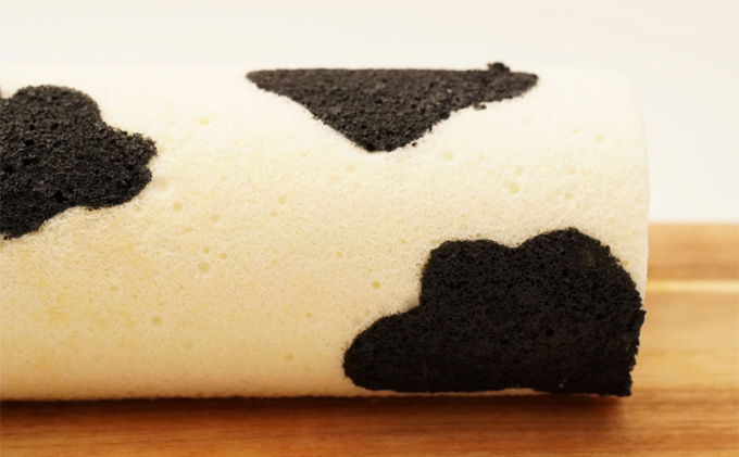 数量限定★うし君みるくロールケーキ おやつ ギフト 贈り物 洋菓子 人気 厳選 袋井市