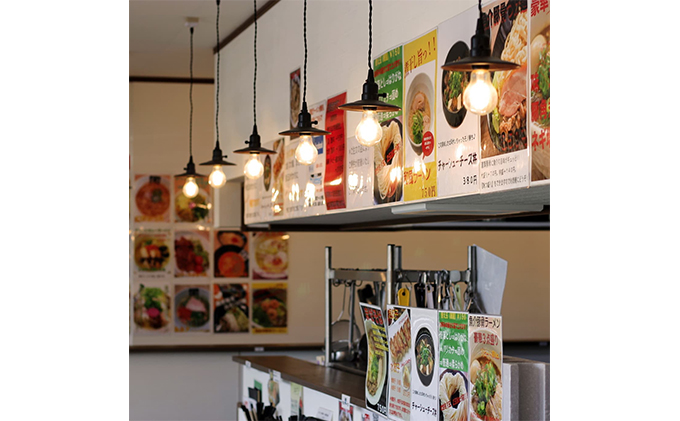 絶対味わったことのないラーメン！トマトンコツラーメン3食セット チーズ&バジル 人気商品