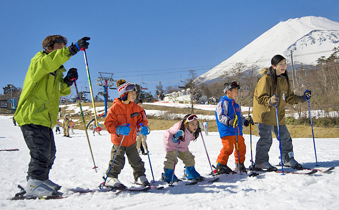 【2025-2026シーズン】スキー場 静岡 スノーパーク イエティ Yeti 1日入場滑走券 4枚 リフト乗り放題 大人 小人 共通券 リフト券 スノーボード スノボ スキー スキーチケット チケット 券 入場券 利用券 ギフト券 静岡県