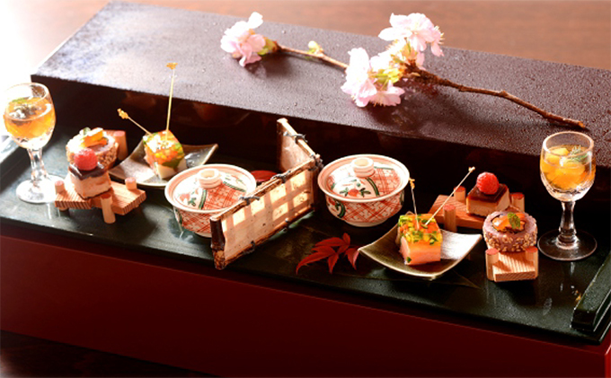 フレンチレストラン「アデリーヌ」ペア食事券B（昼夜共通）