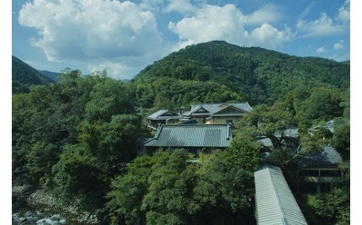 贅沢伊豆時間３連泊プランご招待券【特任コンシェルジュがご提案】おちあいろう・ロクワット・柳生の庄３泊８食ラグジュアリープラン
