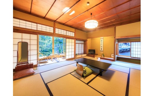 【新井旅館「花の棟」】宿泊券（2名様）