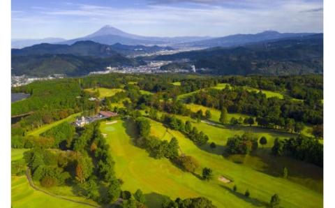 修善寺カントリークラブゴルフプレー券【平日ペアプレー券】　C-042