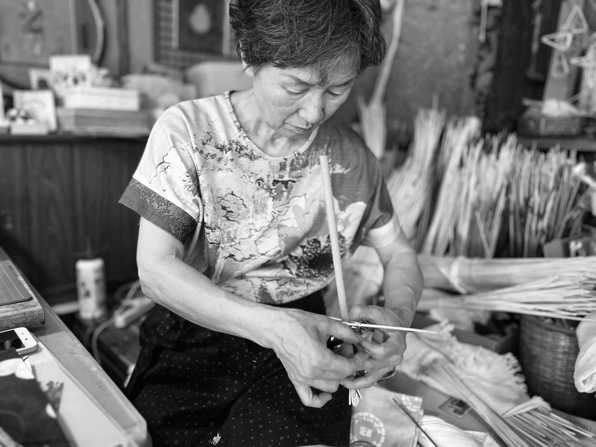 022-001　麦わら細工 ホタルかご風鈴カバーと修善寺紙の舌のセット