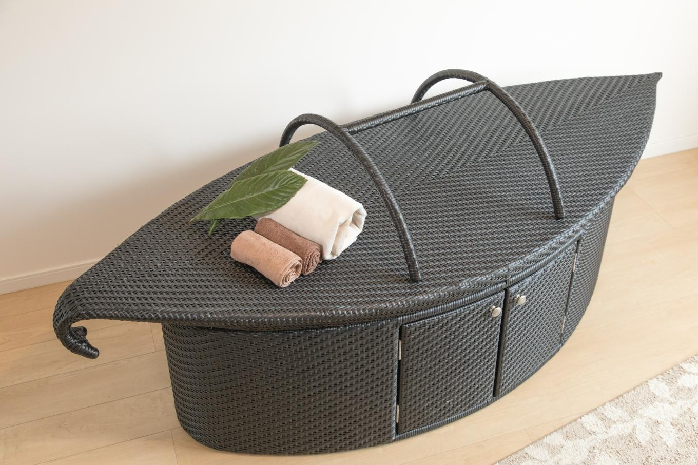 【自然療法サロンミモザ】白びわの葉を使用したハマム浴＋ボディエステ60分コース(白びわオイル付き）059-001