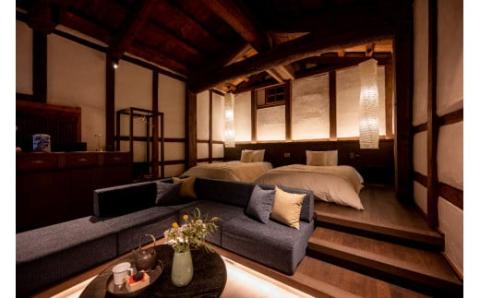 【LOQUAT西伊豆】全館貸切１泊宿泊券（8名まで）土肥 伊豆 静岡 宿泊 チケット ファミリー グループ ふるさと納税 200-001