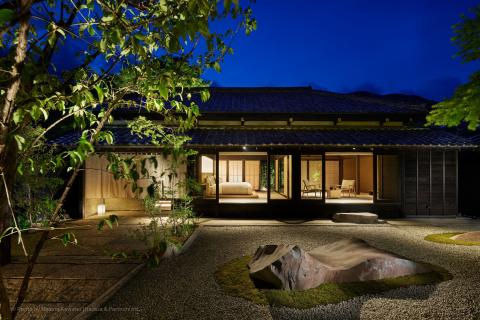 【ＬＯＱＵＡＴ西伊豆】宿泊利用券60,000円分　20-002