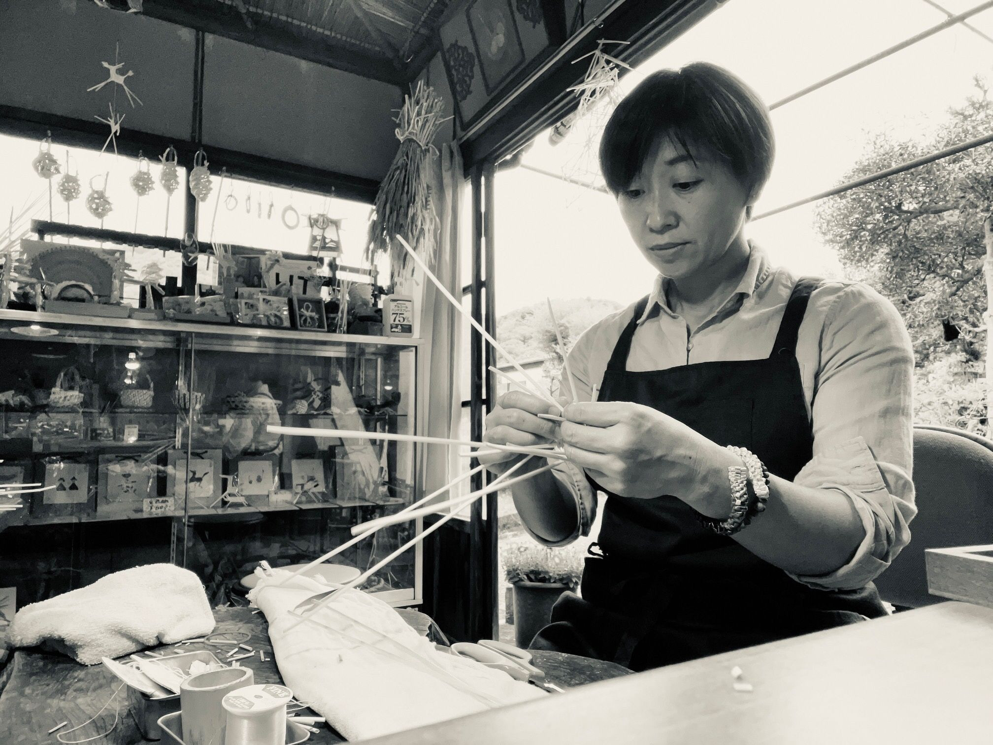 022-001　麦わら細工 ホタルかご風鈴カバーと修善寺紙の舌のセット