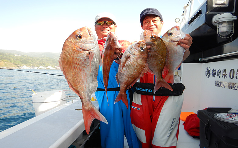 伊豆 海満喫体験 土肥沖 真鯛 船釣 スーパーVIP 乗船券 １名様 【静岡県 伊豆市 海 体験 土肥 チケット 船釣り 】