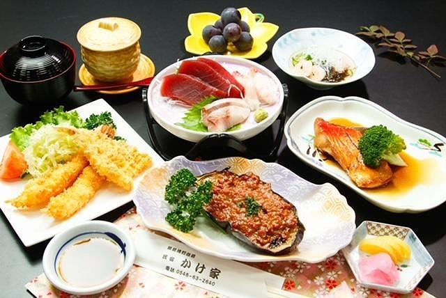 かけ家自慢の金目鯛の煮付け付きペア宿泊券 1泊2食