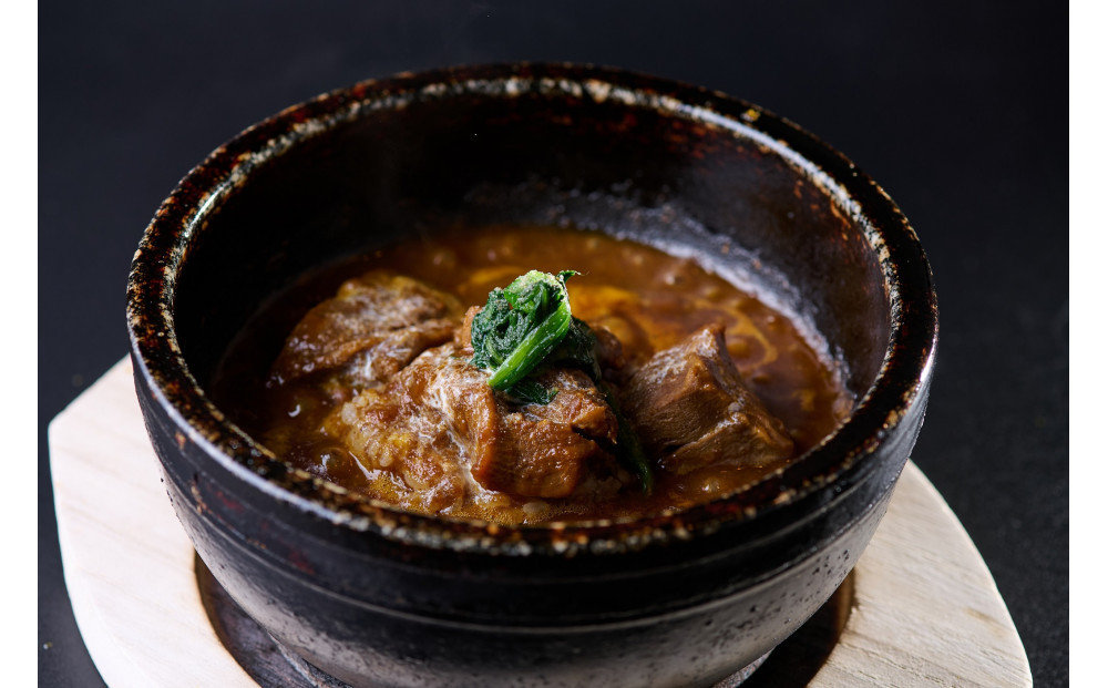 焼肉源氏で大人気！スパイスたっぷりオリジナルカレー（200ｇ×4袋）