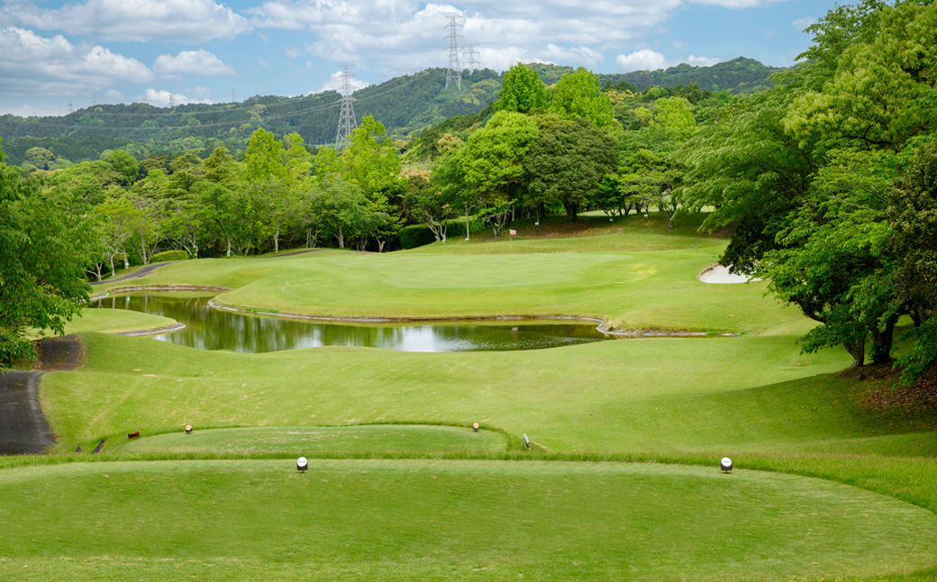 ホロン ゴルフ 倶楽部 プレー 割引券 【ゴルフ場】（3,000円相当） ゴルフ GOLF プレー 割引券 券 チケット ゴルファー 静岡県 菊川市