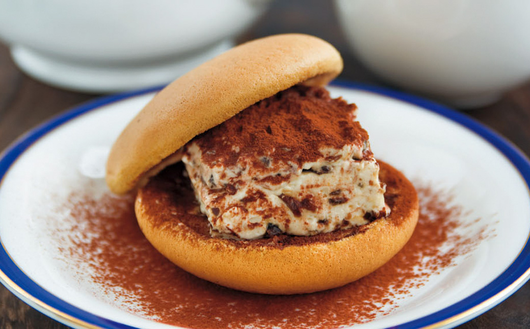 菊川さくら屋の生クリームどらやき（アソート8個）