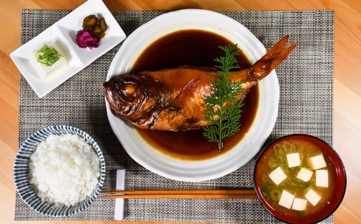 海産屋の「上金目鯛の煮付けセット」 煮付け 金目鯛 魚 海鮮 無添加 ギフト 御中元 御歳暮 伊豆 静岡