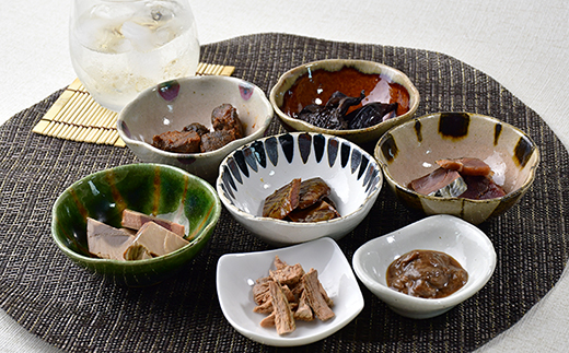 田子丸の「鰹珍味　詰め合わせ」 鰹 かつお カツオ はらも ジャーキー ほし 鰹角煮 切り身 焼塩鰹 なまりスライス 塩辛 常温 伊豆 ギフト 御歳暮 御中元