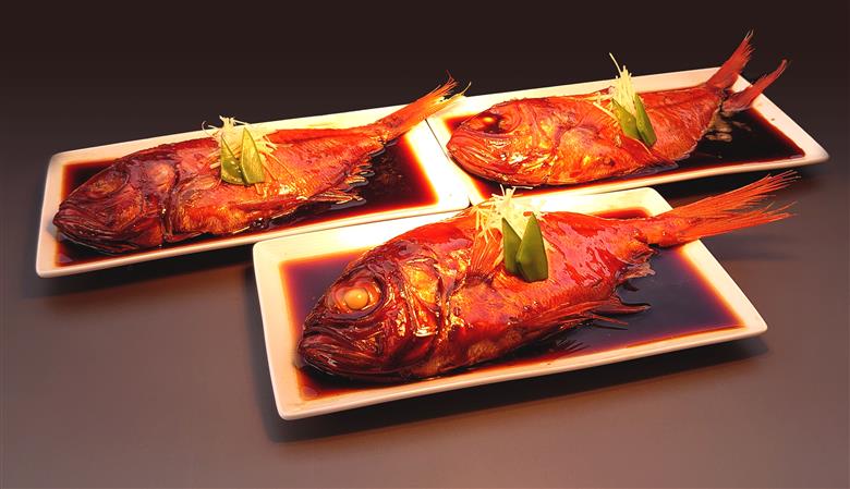 選べる内容量！ 藤文の「お手ごろ金目鯛煮付　ライト　3本」 時短 煮付け セット 魚料理 姿煮  選べるギフト 御中元 御歳暮 伊豆 3本