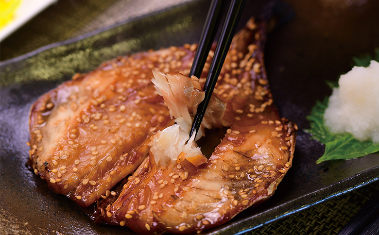 選べる内容量！ 入久水産の「創業120年伝統の味　肉厚みりん干しセット　9枚」 干物 ひもの 加工 あじ さば みりん干し ギフト 伊豆 静岡 御歳暮 御中元 ９枚