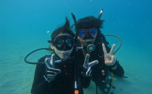 2日間でダイバーデビュー！宿泊、昼食付でライセンス取得