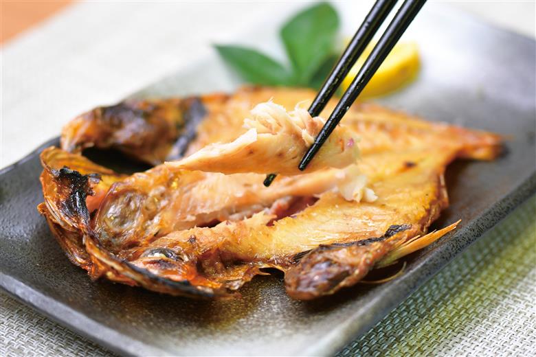 大島水産の「でっかい干物詰合せ定期便（年6回）」 あじ ほっけ 金目鯛 赤魚 開き ひらき ひもの みりん干し 定期便 冷凍 伊豆 ギフト 御歳暮 御中元