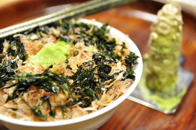 【世界農業遺産認定】西伊豆町の本わさび・おろし金セット（岡原わさび） 天城山 清流 サメ吉 お刺身 さしみ ステーキ 薬味 冷蔵 伊豆 ギフト お歳暮 お中元