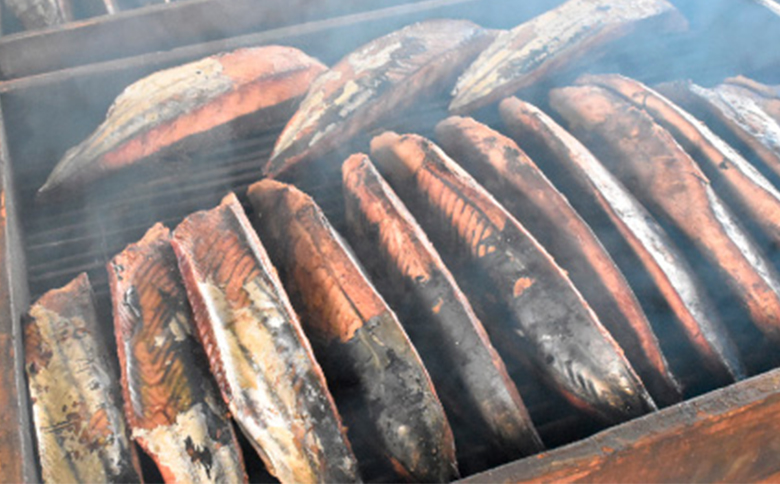 田子丸の「鰹珍味　詰め合わせ」 鰹 かつお カツオ はらも ジャーキー ほし 鰹角煮 切り身 焼塩鰹 なまりスライス 塩辛 常温 伊豆 ギフト 御歳暮 御中元