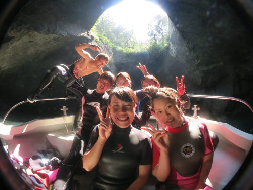 西伊豆 堂ヶ島の海でファンダイビング！２ボートダイブ！ マリンスポーツ アクティビティ マリンアクティビティ ダイビング ダイバー 堂ヶ島 海 体験 魚