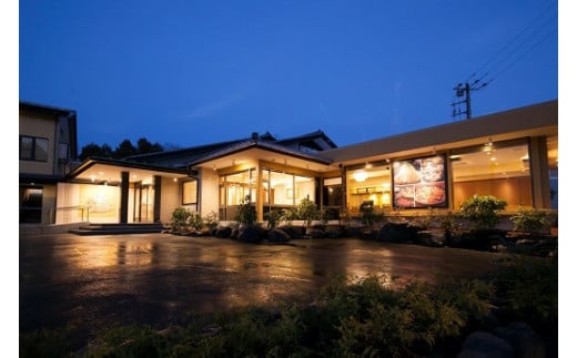 12E1小山茶寮　食事券6,000円分