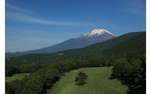 I23東富士カントリークラブ　ゴルフプレー利用券　３枚 【小山町内 ゴルフ場 共通利用券】