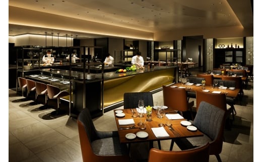 4L4富士スピードウェイホテル　トロフェオディナー2名様、選べる1ドリンク付き