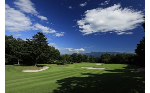 I23東富士カントリークラブ　ゴルフプレー利用券　３枚 【小山町内 ゴルフ場 共通利用券】